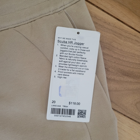 NEW Lululemon Women's Scuba High Rise Jogger Size 20 in Sand - Picture 3 of 10